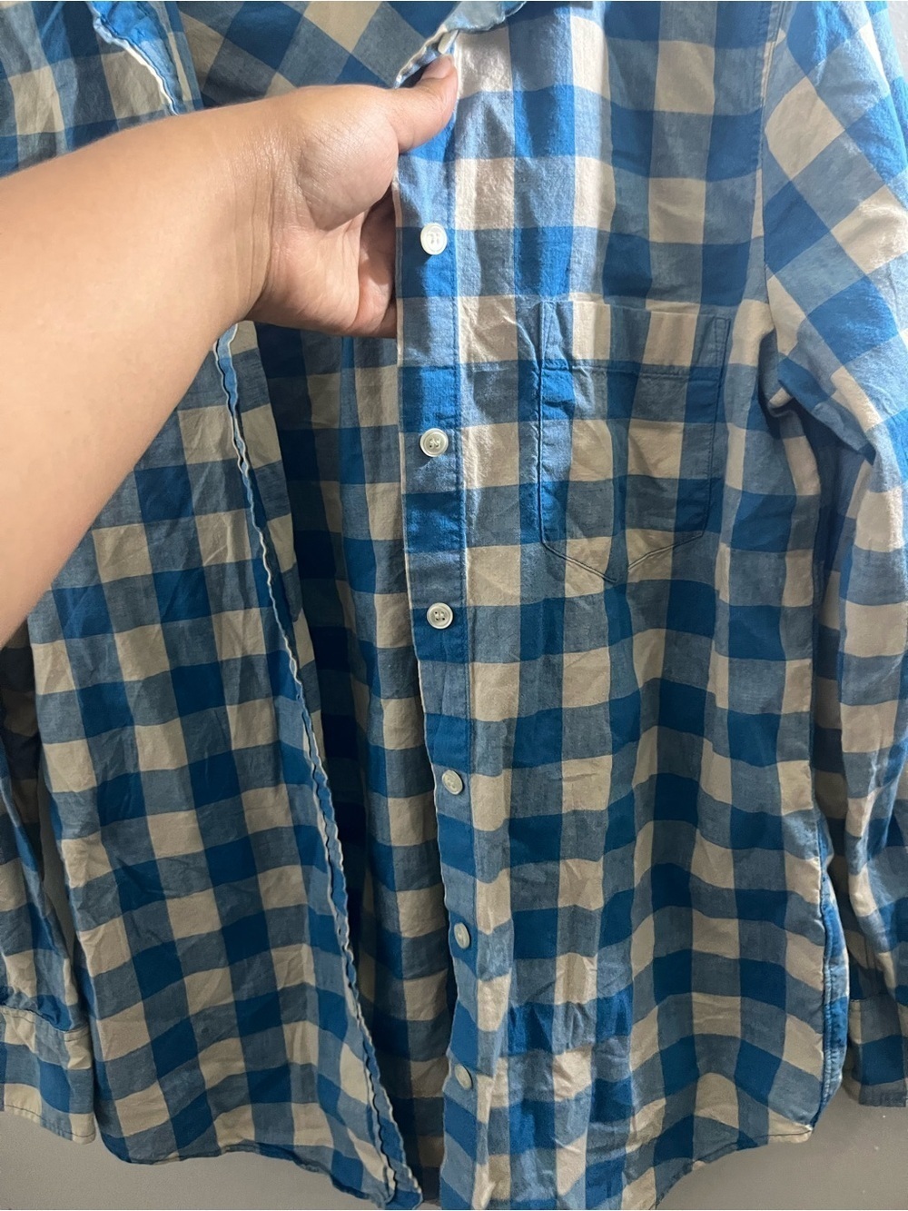 J. Crew boy fit Blue and White Gingham Cotton Button-Up Shirt - Picture 6 of 7